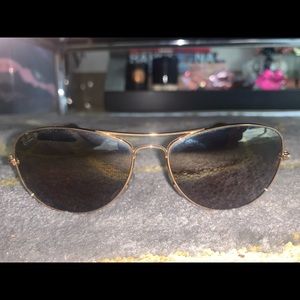 RAY BAN Polarized Aviators Sunglasses RB3562